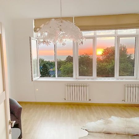 Apartamento Sterna Sea View - Французський Бульвар Odesa Exterior foto